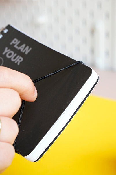 Victoria's Journals Седмичен спирален дневник с хоризонтален джоб | 13,5 x 9,5 cm мека корица