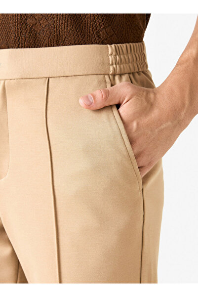 Iconic Solid Slim Fit Trousers with Pockets