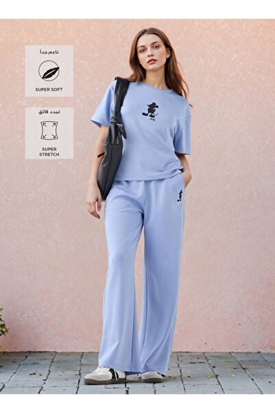 SP Characters تي شيرت برقبة دائرية وطبعة ميكي ماوس