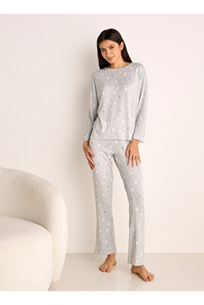 FAV Printed Long Sleeve T-shirt and Elasticated Pyjama Set