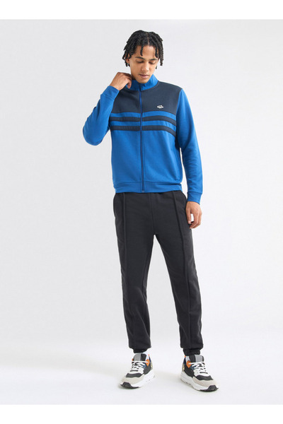 FAV Solid Regular Fit Joggers with Flexi Waistband and Pockets