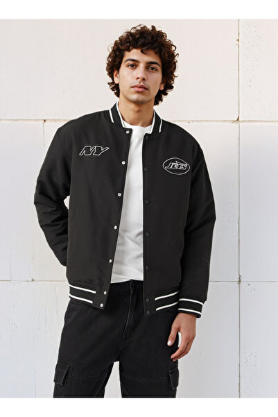 SP Characters سترة الجامعة