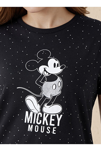 SP Characters تيشيرتات جرافيك كور من Chr L