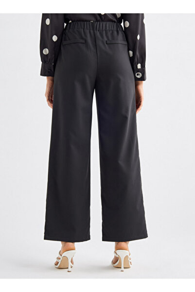 FAV Wide Leg Pants With Pockets