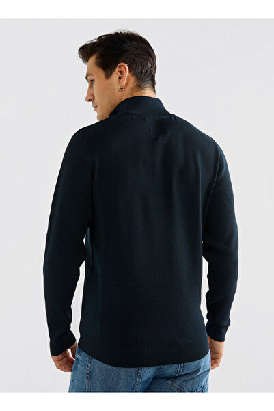 FAV Textured Sweatshirt With High Neck And Long Sleeves