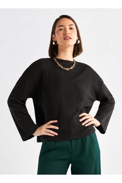 FAV Ribbed High Neck Sweater with Long Sleeves