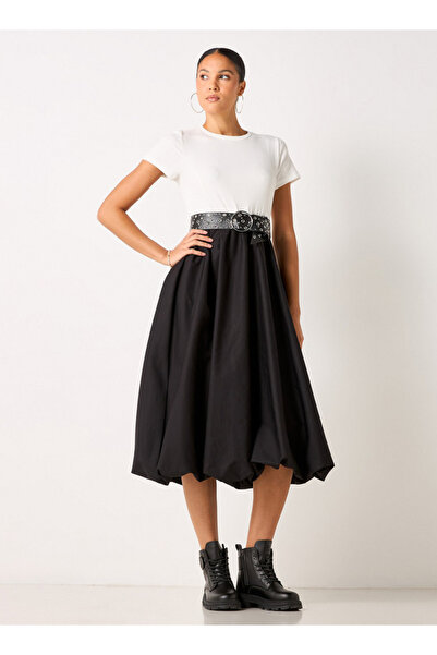 FAV Colourblock A-line dress with Round Neck