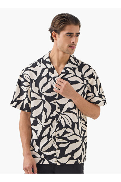 FAV قميص مطبوع بأكمام قصيرة