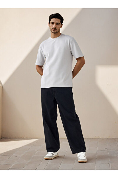 FAV Relaxed Fit Textured T-shirt