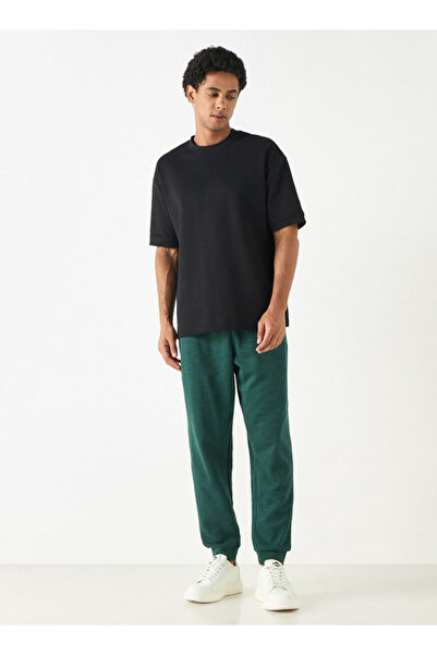 Kappa Logo Detail Joggers With Pockets And Drawstring Closure