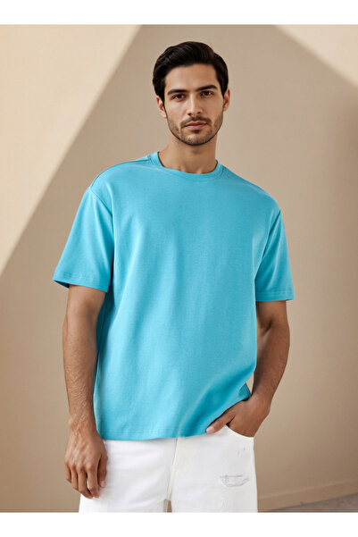 FAV تي شيرت مريح بكتف منسدل