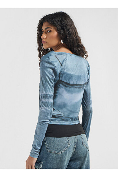 FAV Printed Crew Neck T-shirt with Long Sleeves