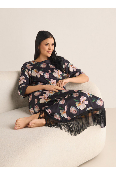 FAV فستان نوم بطبعات الأزهار بأكمام 3/4 وتفاصيل هامشية