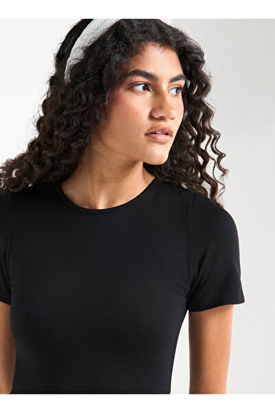 FAV Colourblock A-line Midi Dress With Round Neck And Short Sleeves