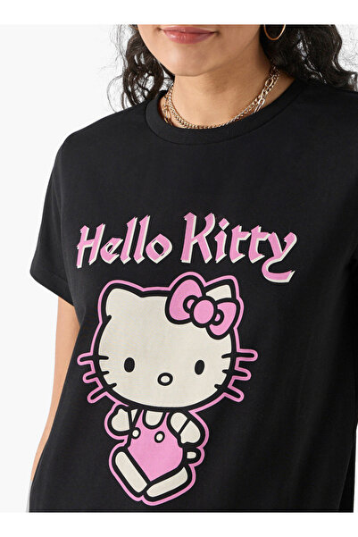 SP Characters Hello Kitty Print T-shirt With Crew Neck And Short Sleeves