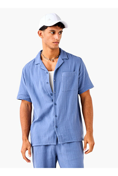 FAV قميص محكم الإغلاق مع أزرار وجيب أمامي