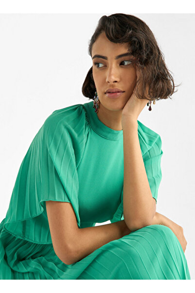 FAV Pleated Maxi Dress with Ruffle Sleeves