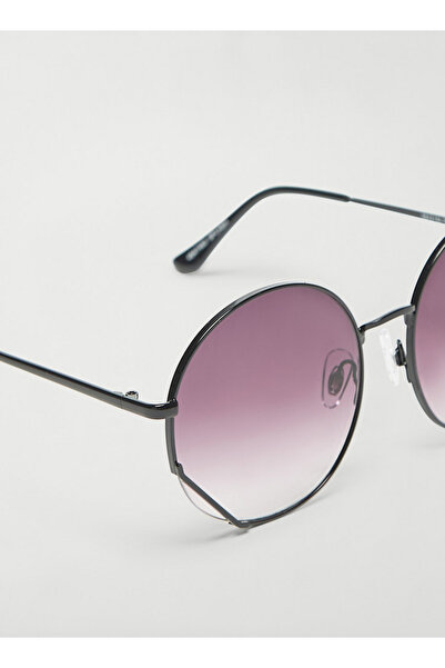 FAV Tinted Full Rim Sunglasses with Nose Pads