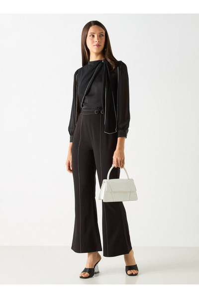 Iconic Solid Top With Long Sleeves And Overlay Detail