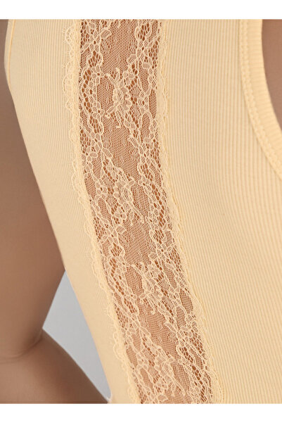FAV Lace Textured Camisole