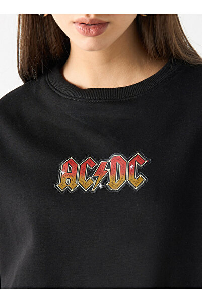 SP Characters سويت شيرت بطبعة Ac/dc بأكمام طويلة