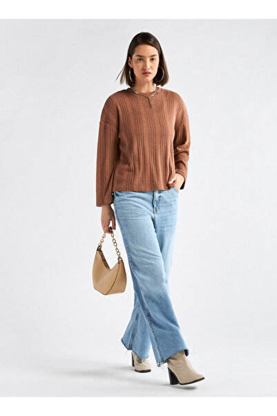 FAV Ribbed High Neck Sweater with Long Sleeves