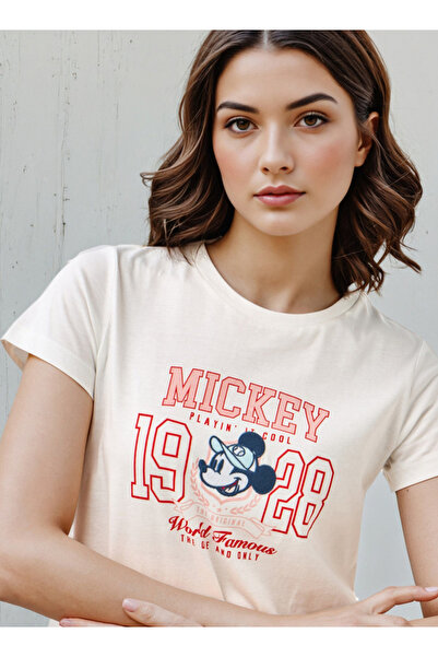 SP Characters Chr L Graphic Core Tees