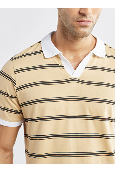 FAV Striped Polo T-shirt with Short Sleeves