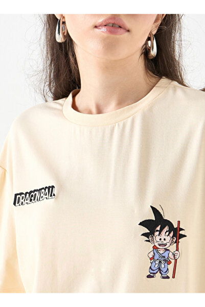 SP Characters تي شيرت مطرز بطبعة دراغون بول زد مع رقبة دائرية وأكمام قصيرة