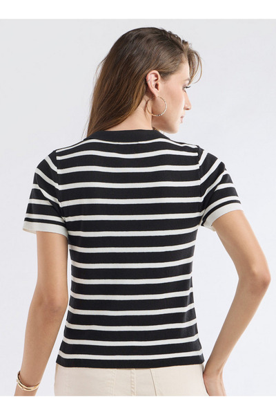 FAV Striped Top With Collared Neck And Short Sleeves