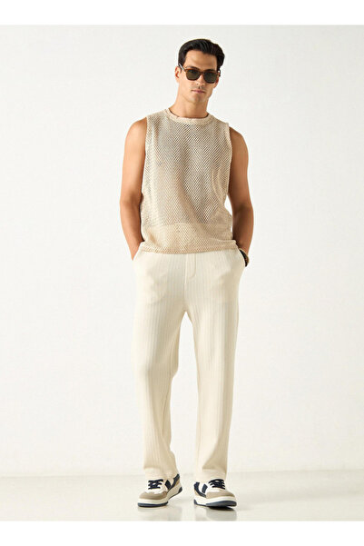 Iconic Textured Sleeveless T-shirt with Crew Neck