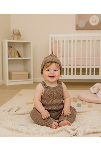 Nimini Kids Knitted Diamond Pattern Adjustable Strap Unisex Baby Thick Beret Salopet (3-18 Months)