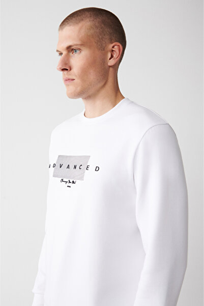 Avva Men's White Crew Neck Interlock Fabric Printed Sweatshirt A32Y1371
