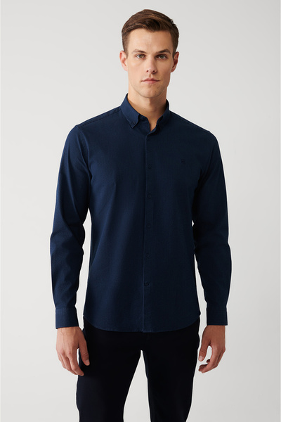 Avva Men's Navy Blue Striped Cotton Easy-Iron Shirt A32Y2098