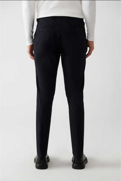 Avva Férfi sötétkék vízlepergető szövetből készült öltöny nadrág 360 fokos rugalmassággal és oldalsó zsebekkel A32Y3212