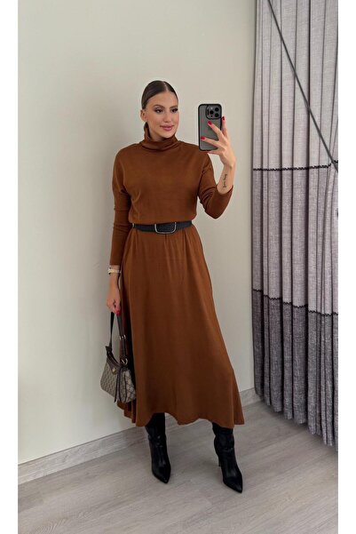 Miasista Maxi Balıkçı Yaka Kemerli Triko Elbise