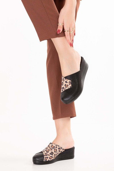 Gondol Papuci Sabo pentru femei, din piele naturală, cu toc cu pană, cu detalii leopard, özl.81 Bej Leopard