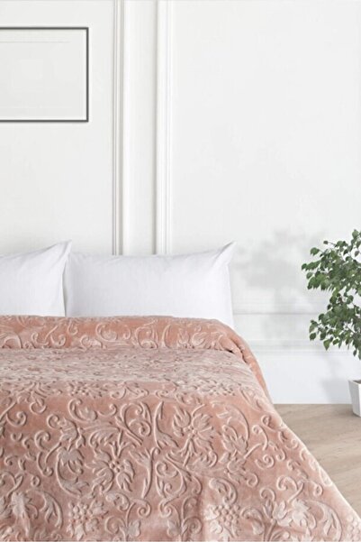 Dinarsu Romance Çiçek Kabartmalı Çift Kişilik Battaniye - Pudra