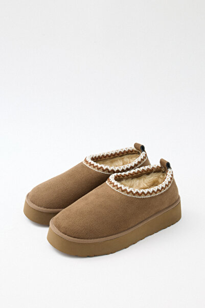 LUTVELIZADE Bot 2525 - İçi Kürklü İşleme Detaylı Vizon Süet Kadın Bot