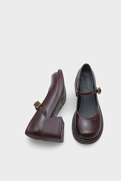 Capone Outfitters Жіночі туфлі Mary Jane з пряжкою