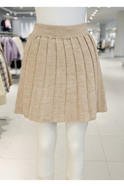 Nimini Kids Warm Basic Pleated Knitwear Girl's Skirt for Nursery School, Preschool and Primary School (2-8 Years)