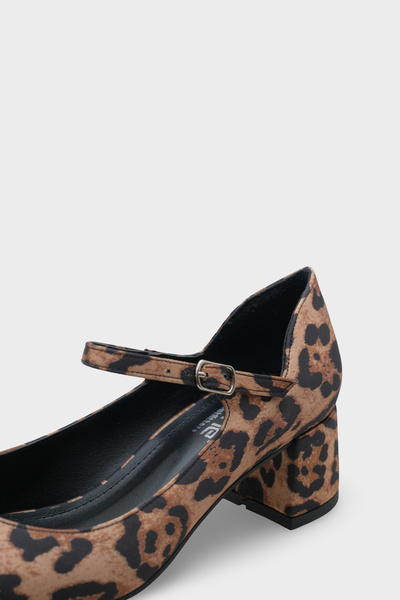 Capone Outfitters Sophie Mid-Heeled Strappy Mary Jane Women's Shoes