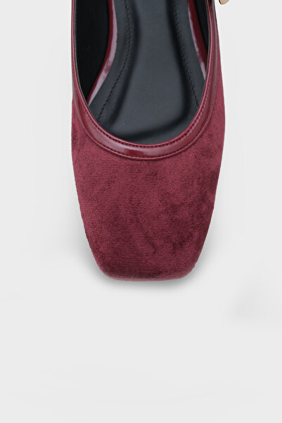 Capone Outfitters Sibelle Blunt Toe Buckle Strap Faux Suede Women's Ballerinas