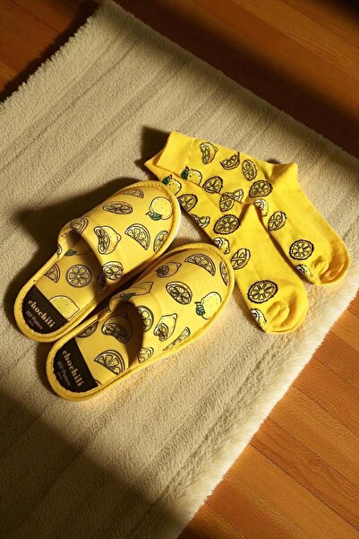 Chochili Unisex Lemon Patterned Socks and Home Slippers Set of 2