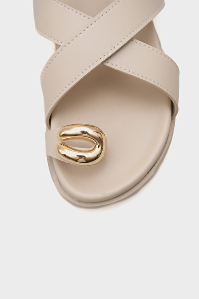 Capone Outfitters Maribel Flip Flop Ankle Strap Flat Heel Women's Sandals