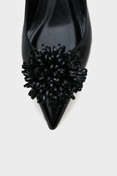 Capone Outfitters Oliy Mid Heeled Floral Pointed Toe Open Back Women's Shoes