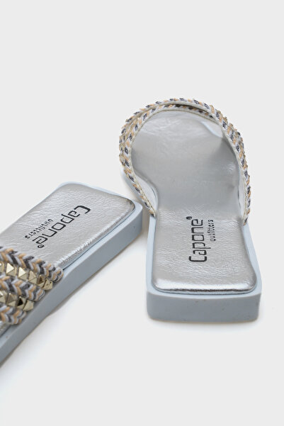 Capone Outfitters Kyla Flat Heeled Blunt Toe Metal Accessory Cross Strap Straw Women's Slippers