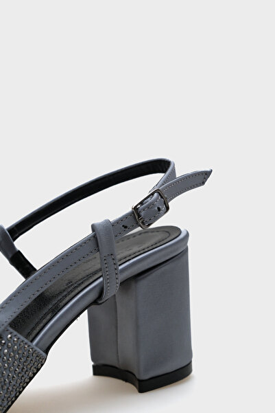 Capone Outfitters Sayre Satin Stone Back Strap Medium Heeled Women's Shoes