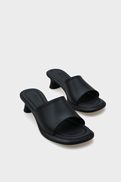 Capone Outfitters Damskie kapcie Marijo na średnim obcasie