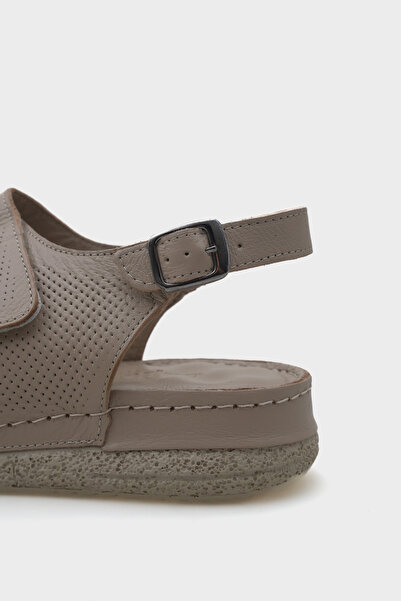 Capone Outfitters Ember Velcro Leather Comfort Anatomical Women's Sandals